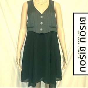 🎈All Clothing is on sale!